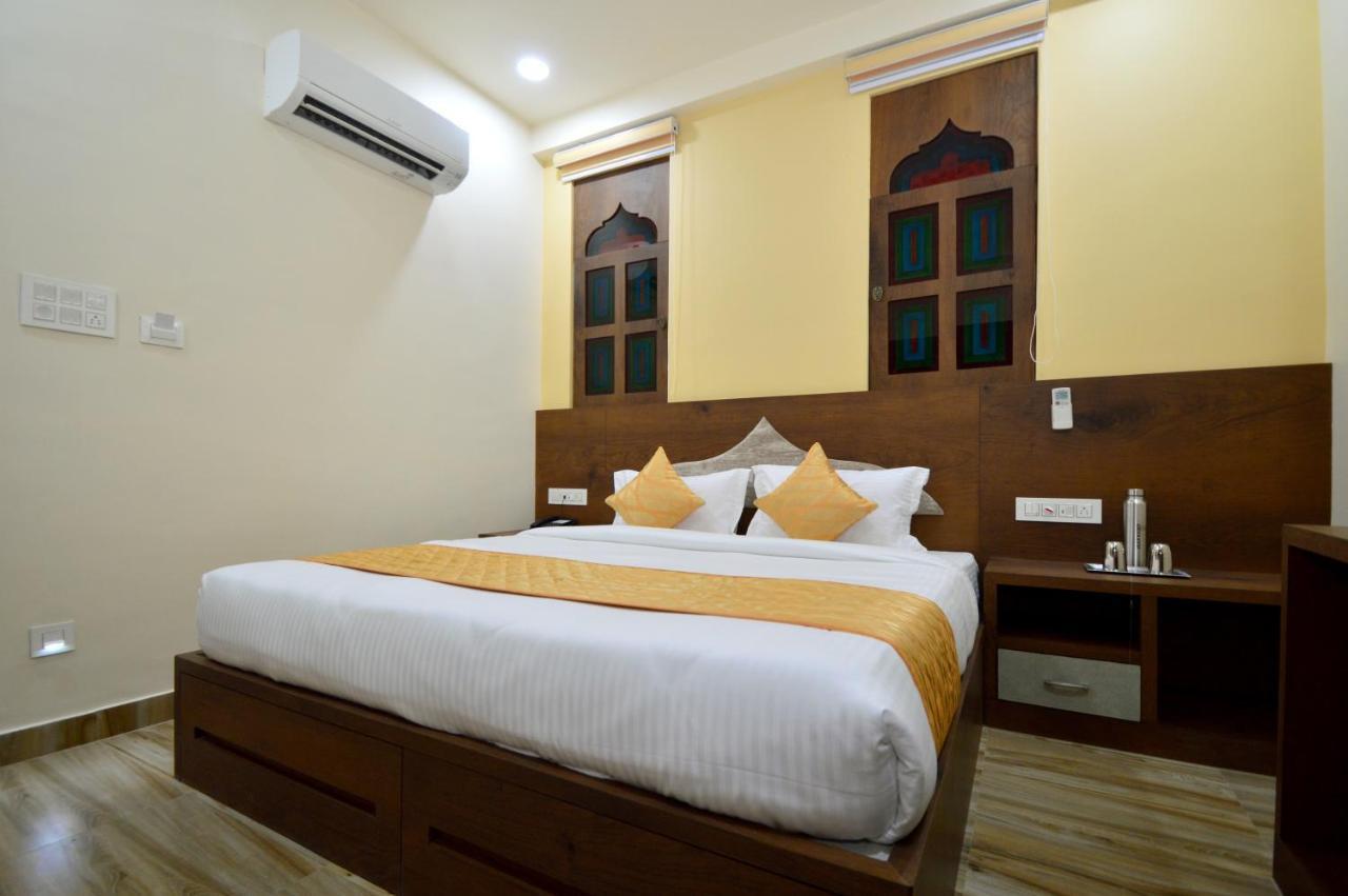 Kapish Home-All Pure Veg Jaipur Extérieur photo