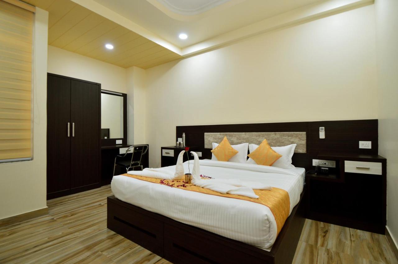 Kapish Home-All Pure Veg Jaipur Extérieur photo