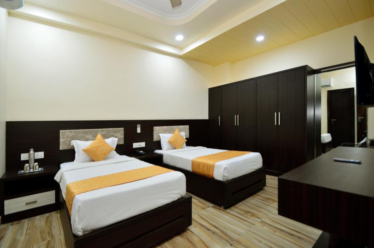 Kapish Home-All Pure Veg Jaipur Extérieur photo