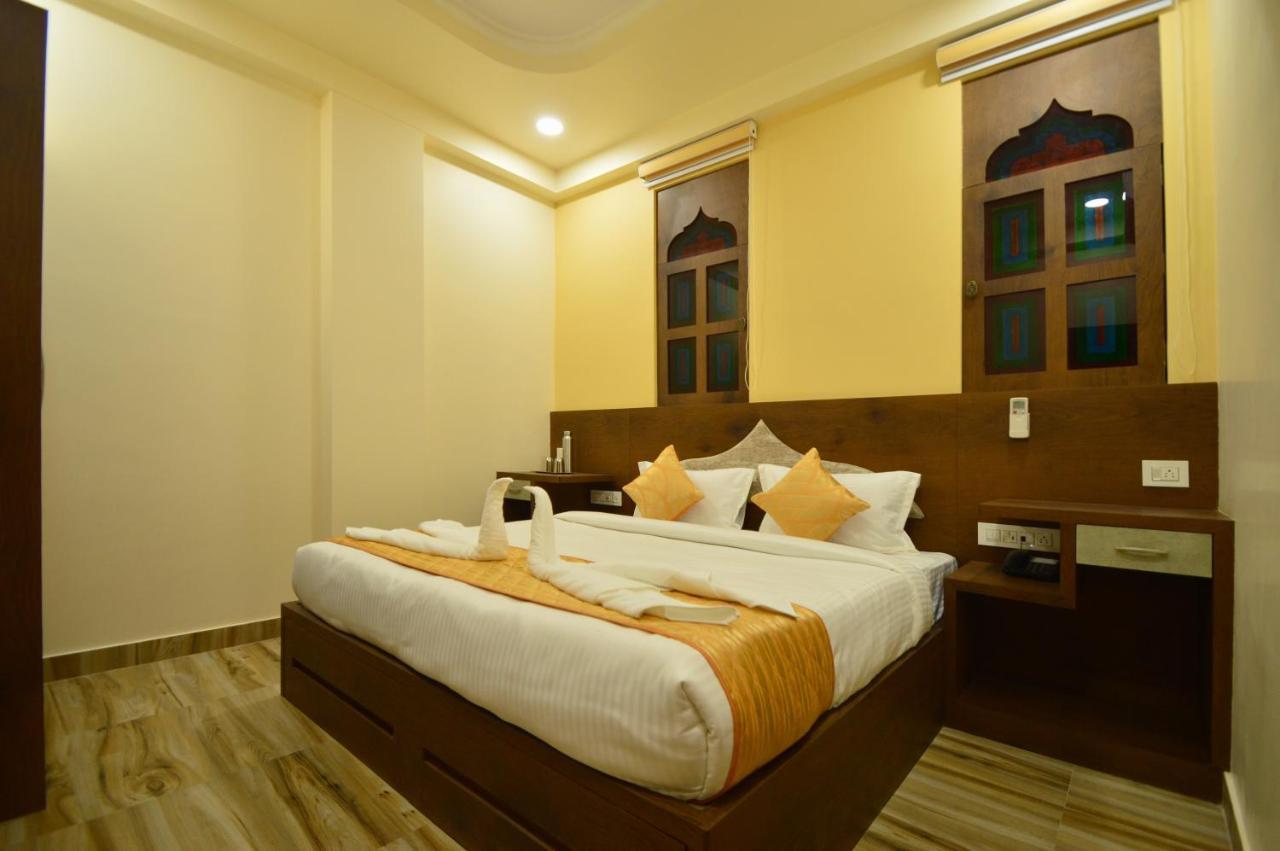Kapish Home-All Pure Veg Jaipur Extérieur photo