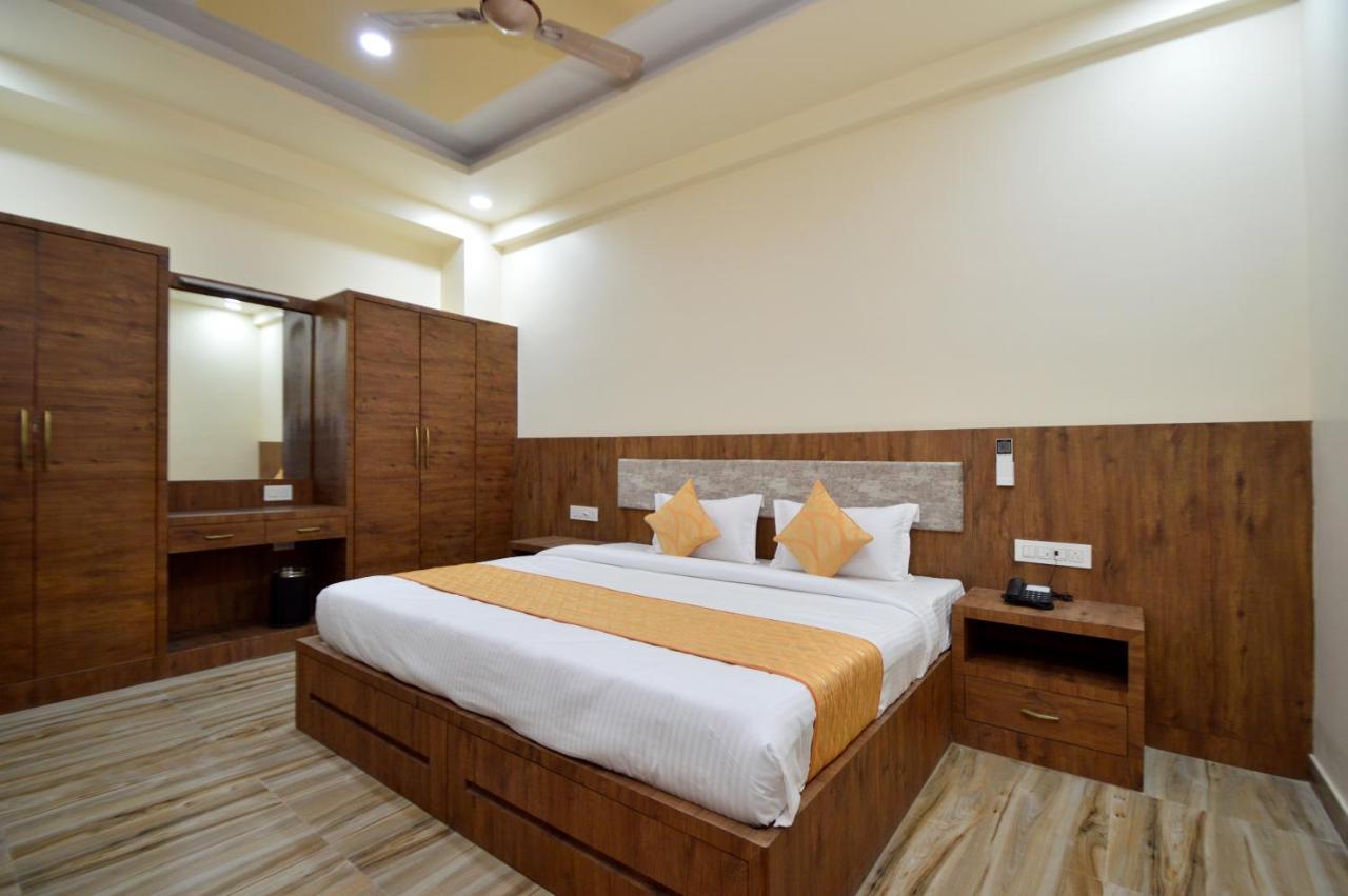 Kapish Home-All Pure Veg Jaipur Extérieur photo