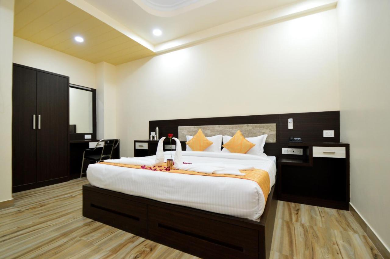 Kapish Home-All Pure Veg Jaipur Extérieur photo