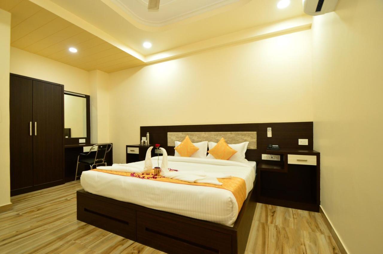 Kapish Home-All Pure Veg Jaipur Extérieur photo